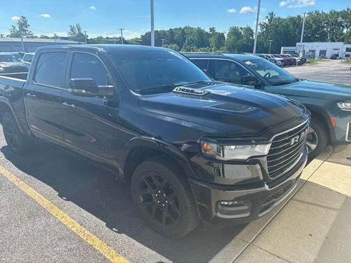 Black 2025 RAM 1500 Laramie
