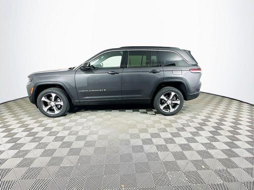 Gray 2026 Jeep Grand Cherokee Limited