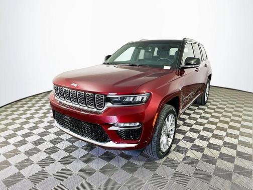 2025 Jeep Grand Cherokee Summit