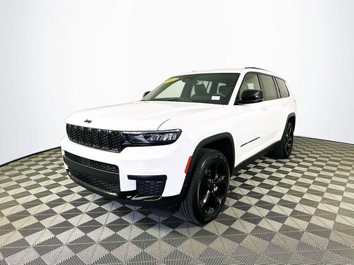 2023 Jeep Grand Cherokee L Laredo