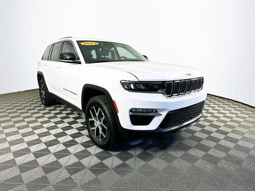 White 2023 Jeep Grand Cherokee Limited