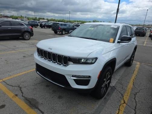 White 2023 Jeep Grand Cherokee Limited