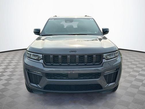 Gray 2026 Jeep Grand Cherokee Limited