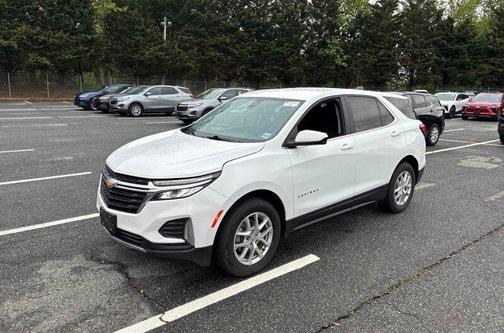 White 2024 Chevrolet Equinox LT