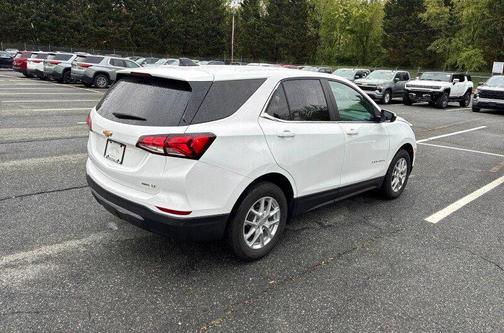 White 2024 Chevrolet Equinox LT