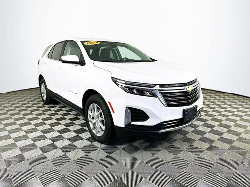 White 2024 Chevrolet Equinox LT