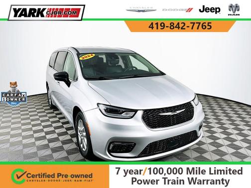 2024 Chrysler Pacifica Touring-L