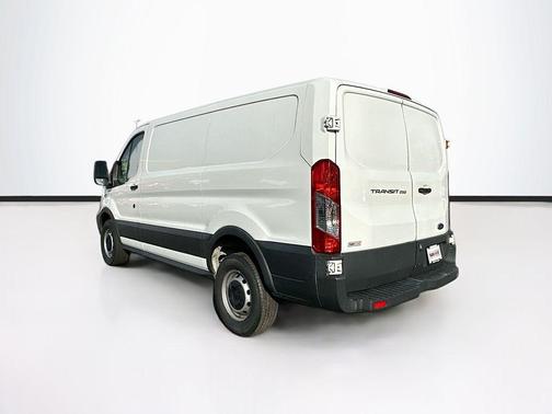 2018 Ford Transit-250 Base