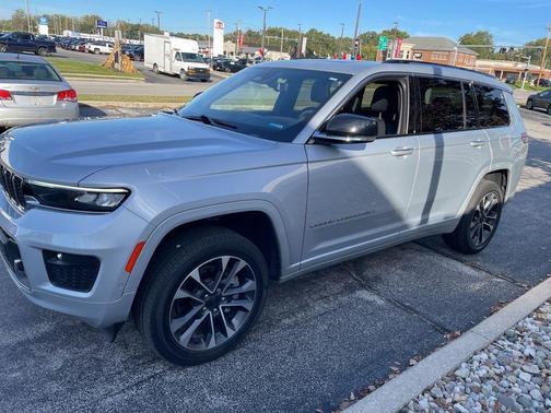 2023 Jeep Grand Cherokee L Overland