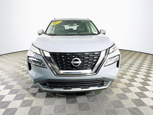 Boulder Gray Pearl 2023 Nissan Rogue SL
