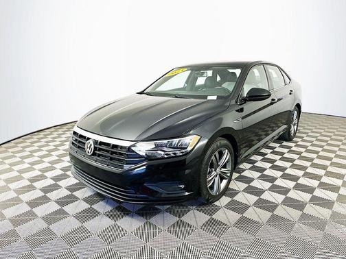 2021 Volkswagen Jetta 1.4T R-Line