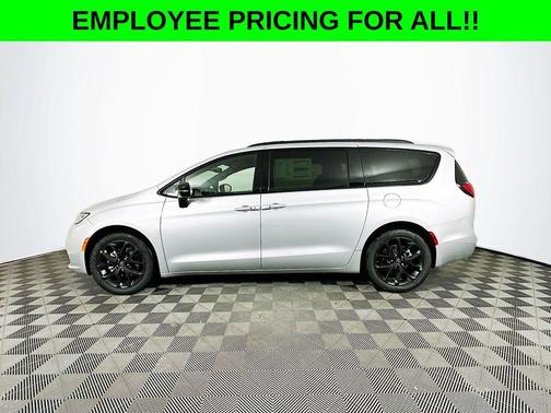 2026 Chrysler Pacifica Limited