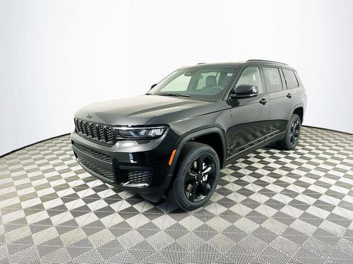 2025 Jeep Grand Cherokee L Laredo