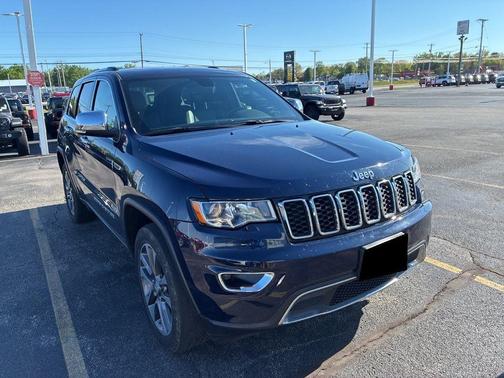 Blue 2018 Jeep Grand Cherokee Limited