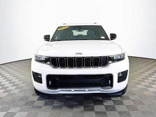 2022 Jeep Grand Cherokee Overland