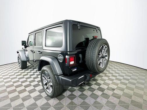 2025 Jeep Wrangler 4xe Sport