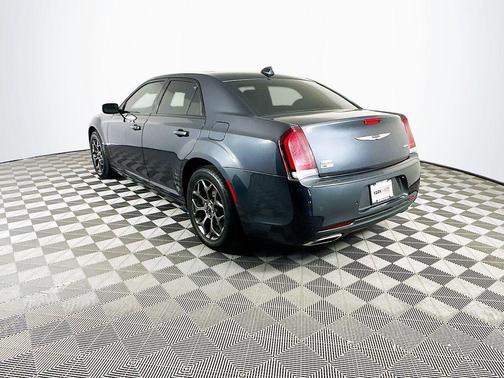 2018 Chrysler 300 S