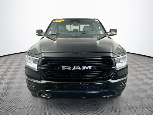 Black 2022 RAM 1500 Laramie