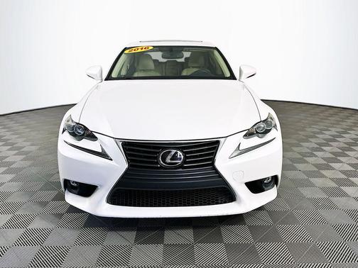 2016 Lexus IS 300 Base