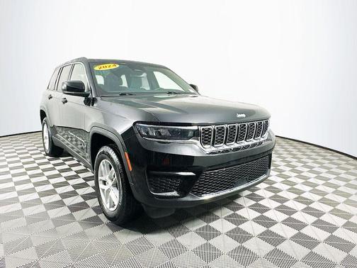 2024 Jeep Grand Cherokee Laredo X