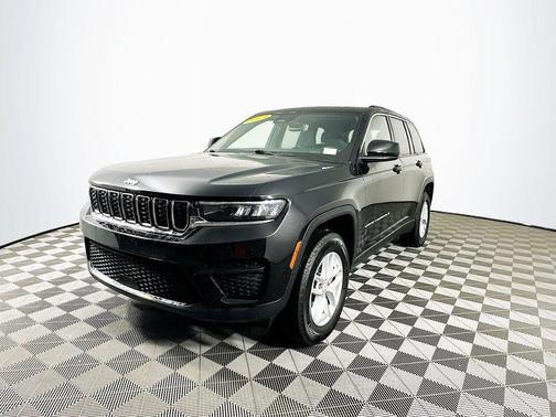 2024 Jeep Grand Cherokee Laredo X