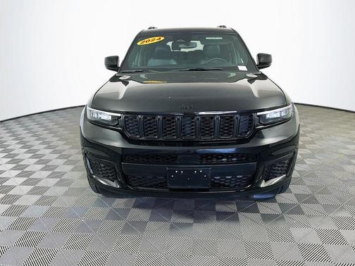 2024 Jeep Grand Cherokee L Laredo