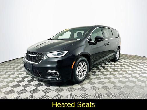 Black 2025 Chrysler Pacifica Select