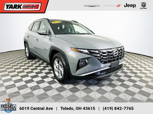 Gray 2024 Hyundai TUCSON SEL