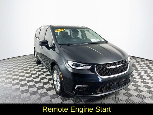 2023 Chrysler Pacifica Touring-L