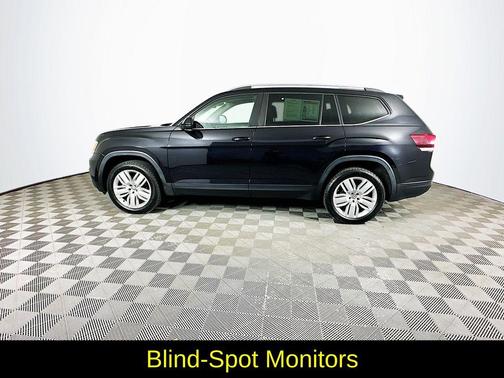 Deep Black Pearl Effect 2019 Volkswagen Atlas 3.6L SE w/Technology