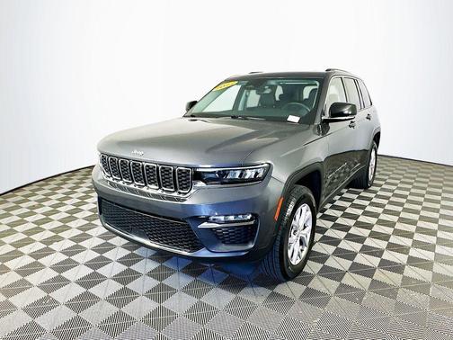 Gray 2022 Jeep Grand Cherokee Limited