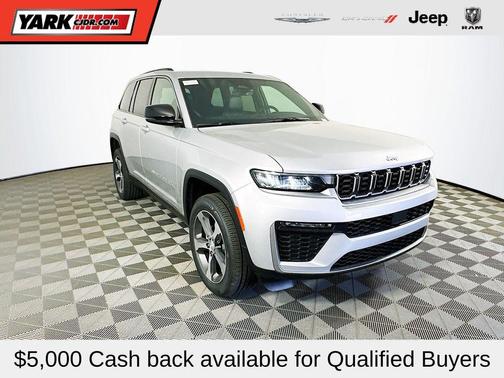 Silver 2026 Jeep Grand Cherokee Limited