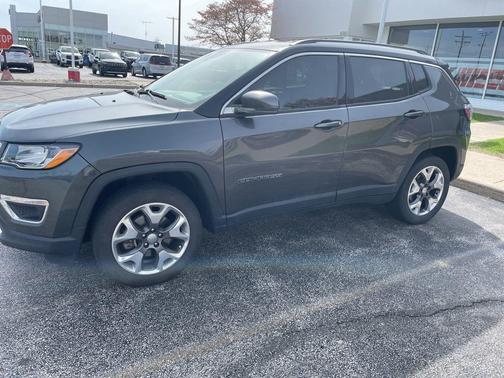 Gray 2021 Jeep Compass Limited