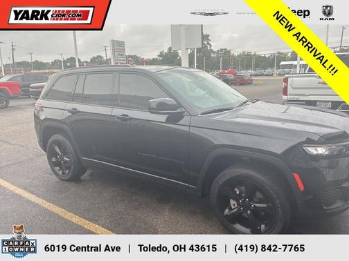 2023 Jeep Grand Cherokee Altitude