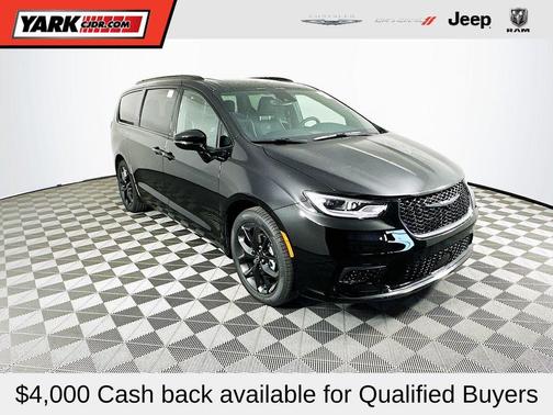 Black 2026 Chrysler Pacifica Limited