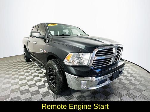 2016 RAM 1500 SLT