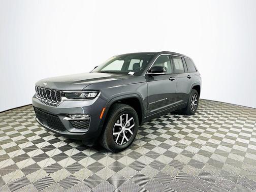 Gray 2024 Jeep Grand Cherokee Limited