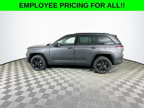 2025 Jeep Grand Cherokee Laredo