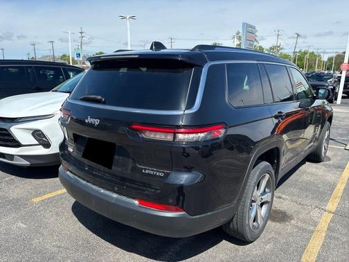 Black 2021 Jeep Grand Cherokee L Limited