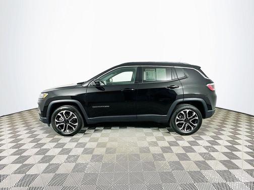 Black 2024 Jeep Compass Limited