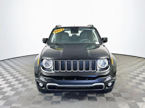2023 Jeep Renegade Latitude