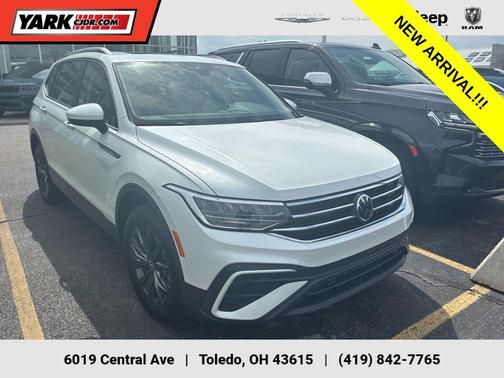 2023 Volkswagen Tiguan 2.0T SE