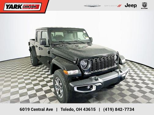 2025 Jeep Gladiator Sport