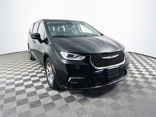 2024 Chrysler Pacifica Limited