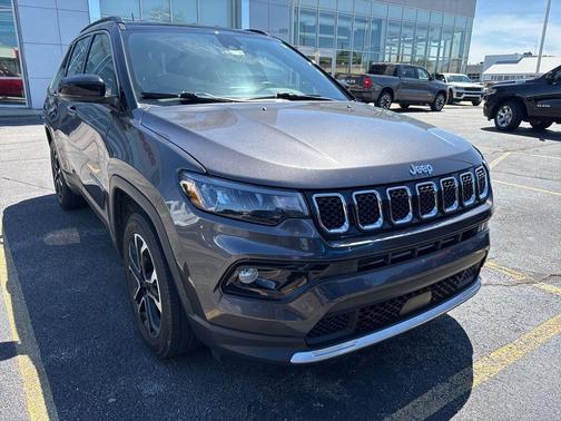 Black 2024 Jeep Compass Limited