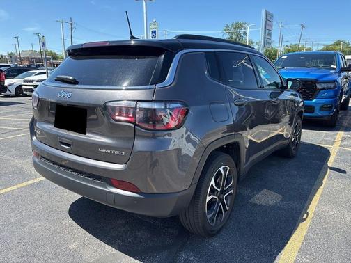 Black 2024 Jeep Compass Limited