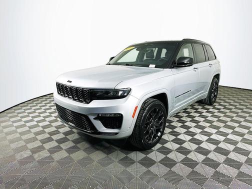 2024 Jeep Grand Cherokee Summit