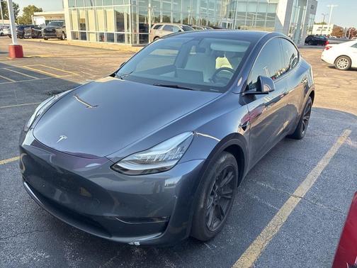 2022 Tesla Model Y Long Range