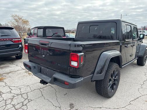 2024 Jeep Gladiator Nighthawk