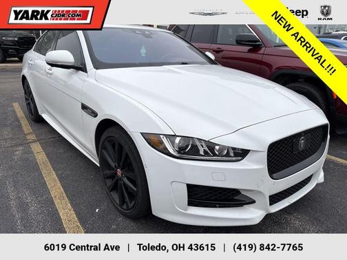 2018 Jaguar XE 25t R-Sport